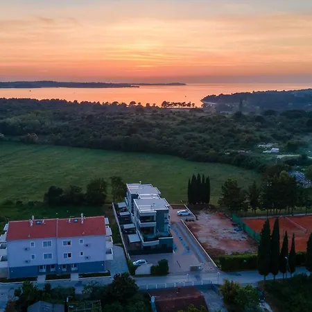 Daire Apartments Sunrise & Sky View Pula